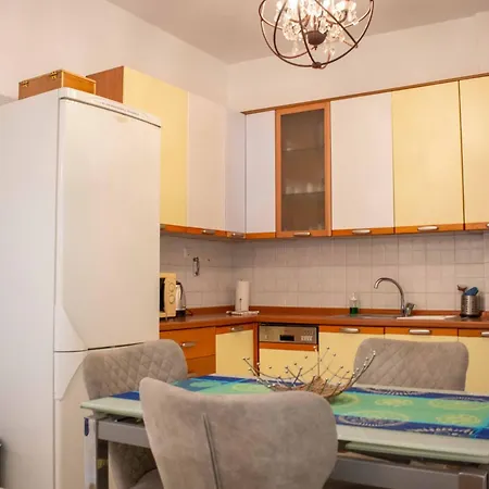 Apartman C.16 The Nest #colony Heart Szaloniki