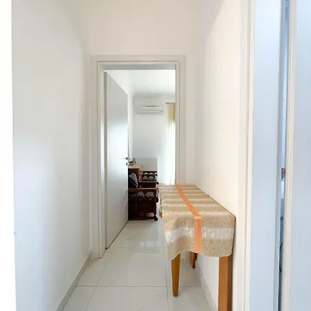 Apartman C.16 The Nest #colony Heart Szaloniki